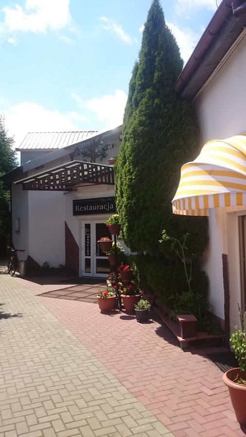 Motel Eden Замосць Экстерьер фото