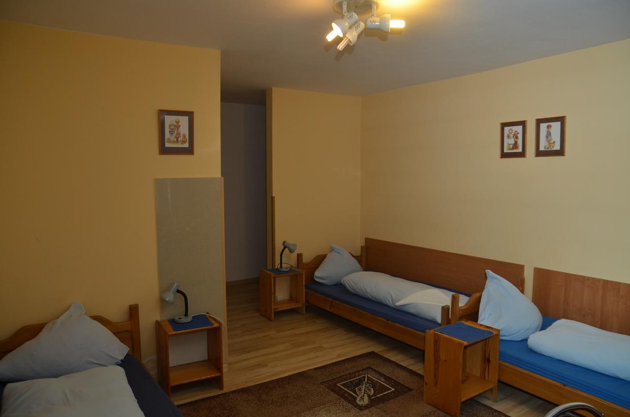 Motel Eden Замосць Экстерьер фото