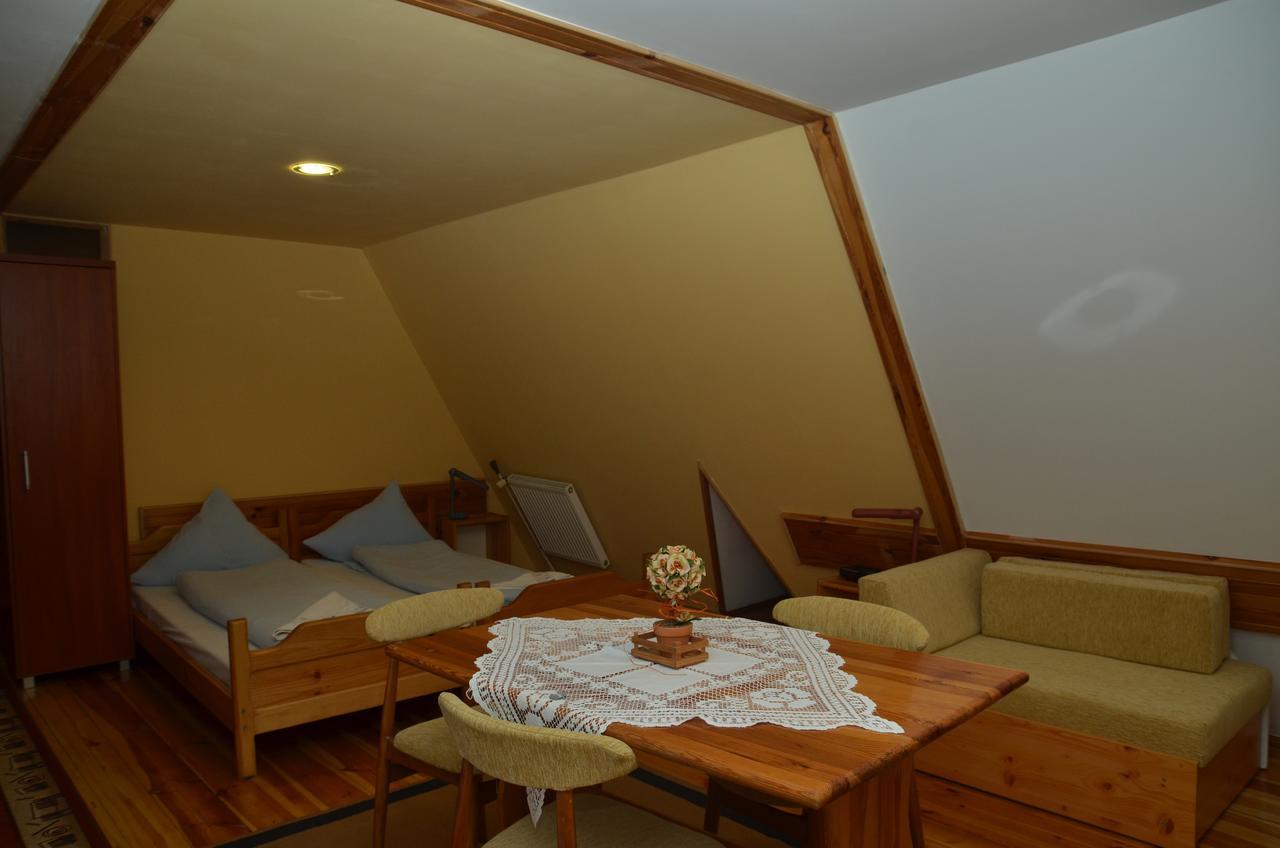 Motel Eden Замосць Экстерьер фото