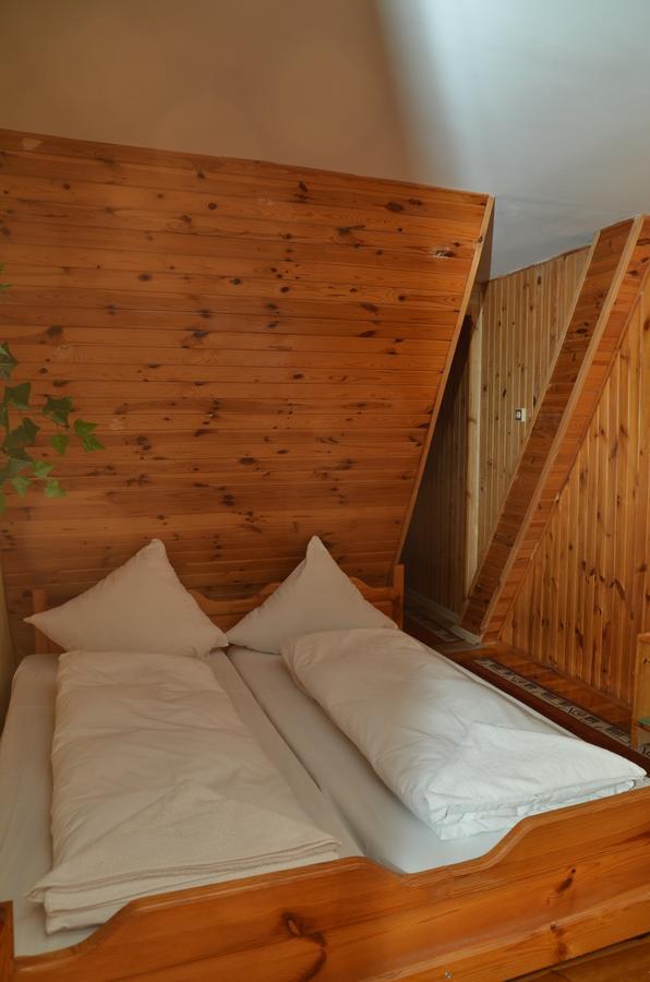 Motel Eden Замосць Экстерьер фото